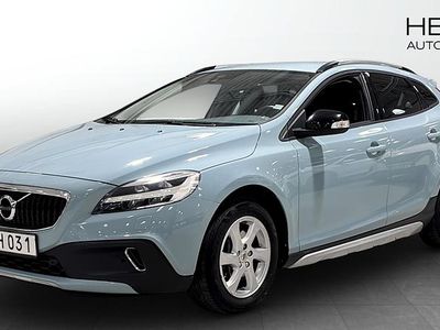Begagnad 2016 Volvo V40 Halvkombi | 164 900 kr