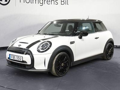 Begagnad Mini Cooper 135 kW (184 HK) 2022 Nanuq white Halvkombi
