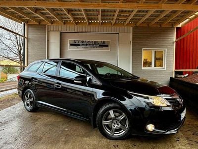 Svart Begagnad 2012 Toyota Avensis Business Edition Kombi | 79 500 kr (Marknadspris)