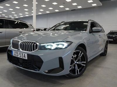 M brooklyn grey metallic Begagnad 2025 BMW 330 M Sport Kombi | 489 900 kr