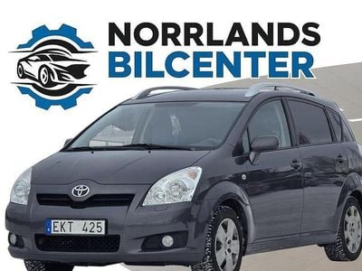 Begagnad Toyota Corolla Verso 129 HK (94 kW) 2007 Grå Minibuss