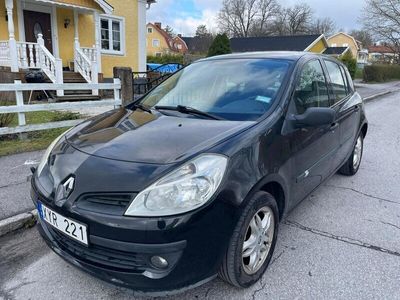 begagnad Renault Clio R.S. 5-dörra Halvkombi 1.2 Euro 4