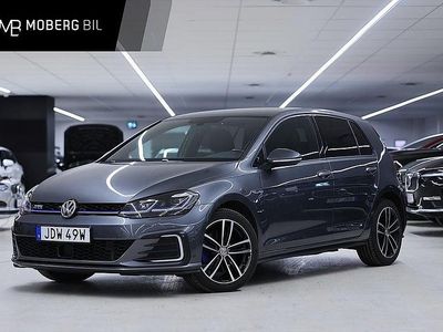 Mörkgrå Begagnad 2020 VW Golf VIII GTE Halvkombi | 199 900 kr