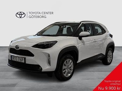 Vit Begagnad 2025 Toyota Yaris Cross Active SUV | 284 900 kr (Marknadspris)