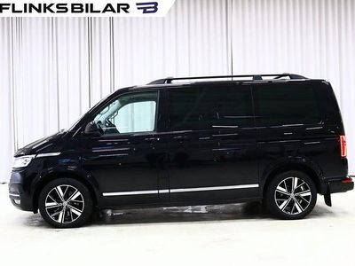 Svart Begagnad 2022 VW Multivan Highline Van | 598 750 kr (Marknadspris)