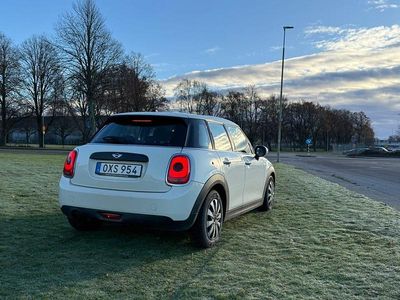 Begagnad 2017 Mini ONE Halvkombi | 115 000 kr (Marknadspris)