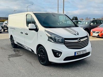 Begagnad Opel Vivaro Sport 125 HK (91 kW) 2019 Vit Minibuss