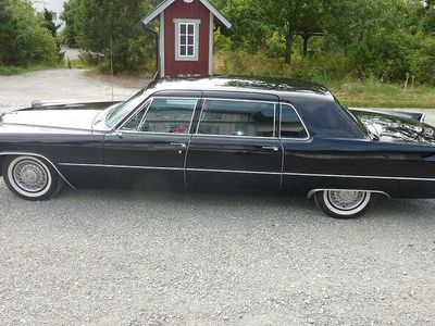 Svart Begagnad 1966 Cadillac Fleetwood Sedan | 345 000 kr