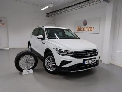 Vit Begagnad 2020 VW Tiguan Elegance SUV | 339 900 kr (Marknadspris)