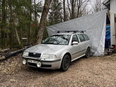 begagnad Skoda Octavia Kombi 1.8T 4x4