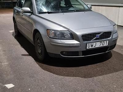 Begagnad 2004 Volvo S40 Sedan | 39 500 kr (Marknadspris)