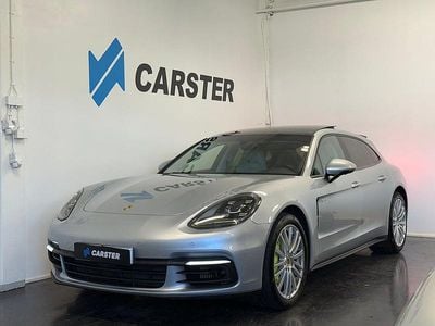 Begagnad Porsche Panamera Sport Turismo 330 HK (242 kW) 2018 Silver Kombi