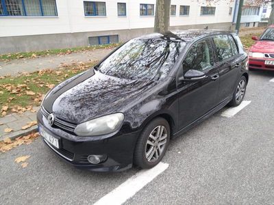 Ser bra ut Begagnad 2013 VW Golf VI Halvkombi | 77 000 kr (Marknadspris)