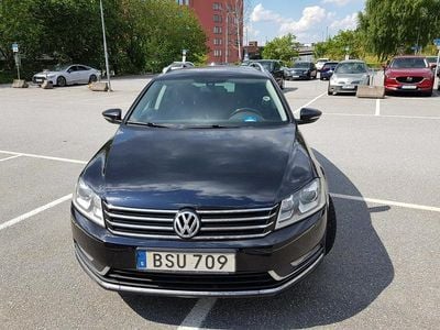 Svart Begagnad 2014 VW Passat Kombi | 74 000 kr (Marknadspris)