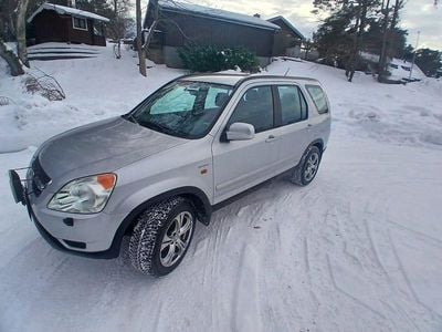 Begagnad Honda CR-V 150 HK (110 kW) 2004 Silver SUV