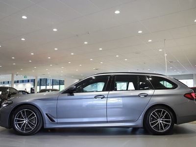 begagnad BMW 520 535 d xDrive Touring M-Sport 2021, Kombi