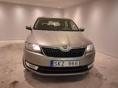 Brun Begagnad 2013 Skoda Rapid Halvkombi | 63 900 kr (Bra pris)