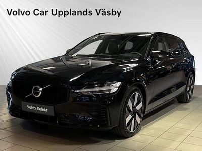 Svart Begagnad 2025 Volvo V60 Ultra Kombi | 554 900 kr