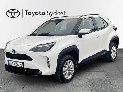 Begagnad Toyota Yaris Cross Active 92 HK (67 kW) 2022 Vit SUV