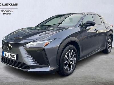 Grå Begagnad 2024 Lexus RZ 300e Executive Line SUV | 499 000 kr
