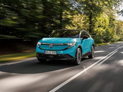 Ny 2026 Nissan Leaf Halvkombi | 429 900 kr