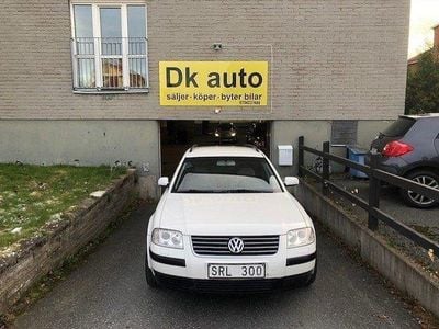 Begagnad VW Passat 170 HK (125 kW) 2001 Vit Kombi