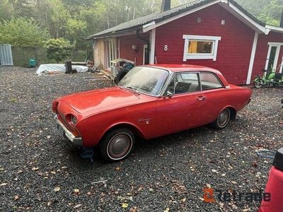 Röd Begagnad 1964 Ford 17M Sedan | 1 000 kr