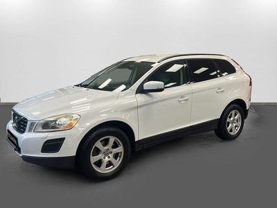 Begagnad Volvo XC60 Momentum 163 HK (119 kW) 2012 Vit SUV