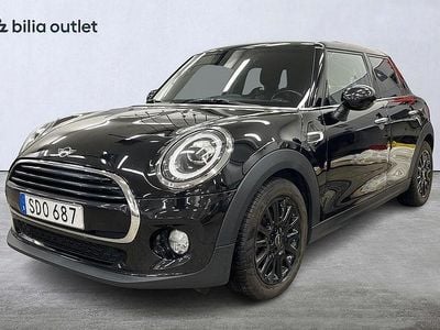 Svart Begagnad 2018 Mini Cooper Pepper Halvkombi | 164 900 kr (Marknadspris)