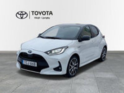 begagnad Toyota Yaris Hybrid 1.5 Style Bi-Tone