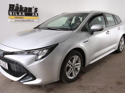 Begagnad Toyota Corolla Active 122 HK (89 kW) 2021 Silver Kombi