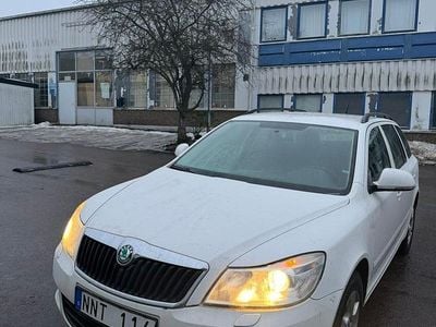 Begagnad Skoda Octavia 105 HK (77 kW) 2012 Kombi