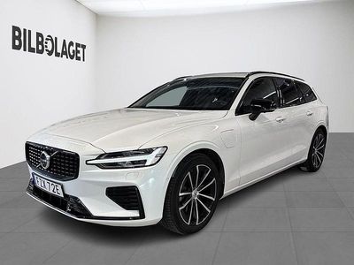 Begagnad Volvo V60 Plus 310 HK (228 kW) 2022 Vit Kombi