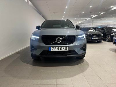 Begagnad Volvo XC40 Plus 261 HK (191 kW) 2022 Grå SUV