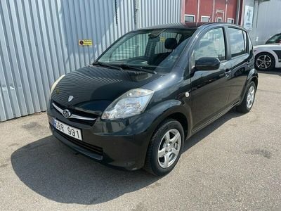 Begagnad Subaru Justy 69 HK (50 kW) 2007 Svart Halvkombi