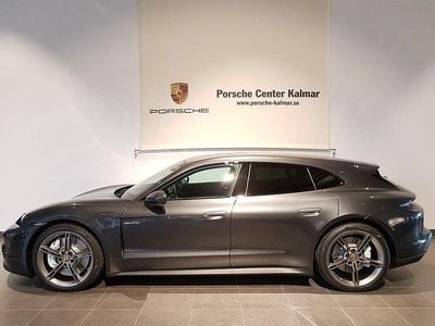 Grå Begagnad 2024 Porsche Taycan Sport Turismo Kombi | 1 499 000 kr