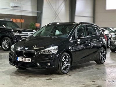Begagnad BMW 218 Active Tourer Sport Line 150 HK (110 kW) 2015 Svart Minibuss