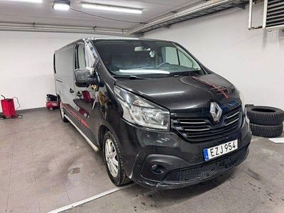 Svart Begagnad 2016 Renault Trafic Minibuss | 47 900 kr (Superpris)
