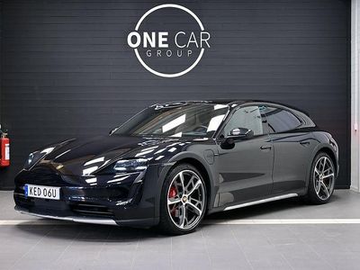 Svart Begagnad 2022 Porsche Taycan Cross Turismo Kombi | 759 800 kr