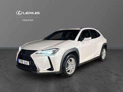 Vit Begagnad 2019 Lexus UX 250h SUV | 229 900 kr (Bra pris)