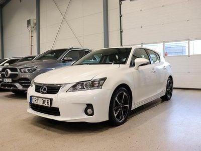 Lexus CT200h