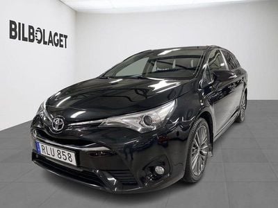 Begagnad Toyota Avensis 147 HK (108 kW) 2017 Svart Kombi