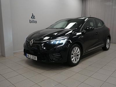 Svart Begagnad 2022 Renault Clio V Intens Halvkombi | 179 900 kr (Marknadspris)