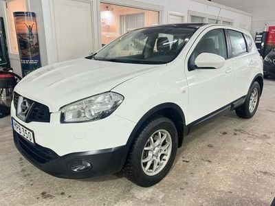 Vit Begagnad 2010 Nissan Qashqai SUV | 111 900 kr (Lite dyr)