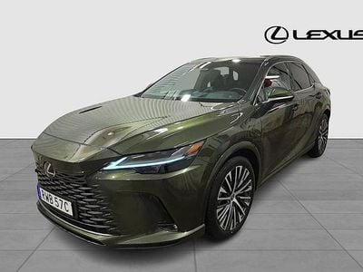 Grön Begagnad 2024 Lexus RX450h+ Executive Line SUV | 749 900 kr (Lite dyr)
