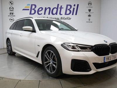 Alpinvit Begagnad 2022 BMW 530e M Sport Kombi | 389 500 kr (Marknadspris)