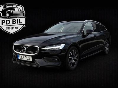 Svart Begagnad 2020 Volvo V60 Momentum Kombi | 139 900 kr (Marknadspris)