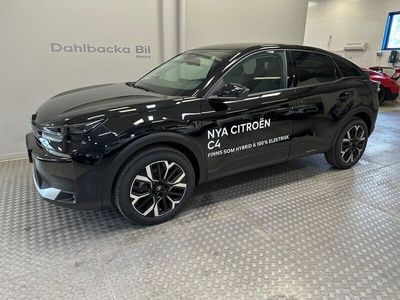 Svart Ny 2025 Citroën C4 PureTech Halvkombi | 289 400 kr (Marknadspris)