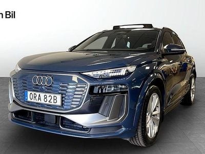Blå Begagnad 2024 Audi e-tron S-Line SUV | 619 000 kr
