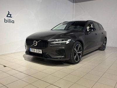 Grå Begagnad 2023 Volvo V60 Ultimate Kombi | 469 900 kr (Dyr)